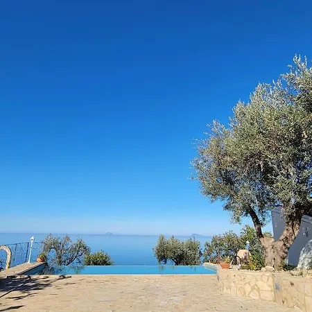 Origano Holiday home *