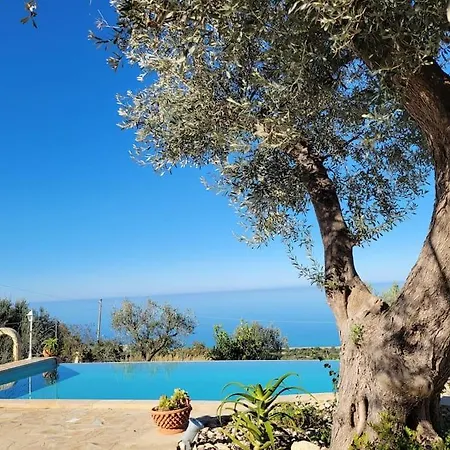 Origano Holiday home *